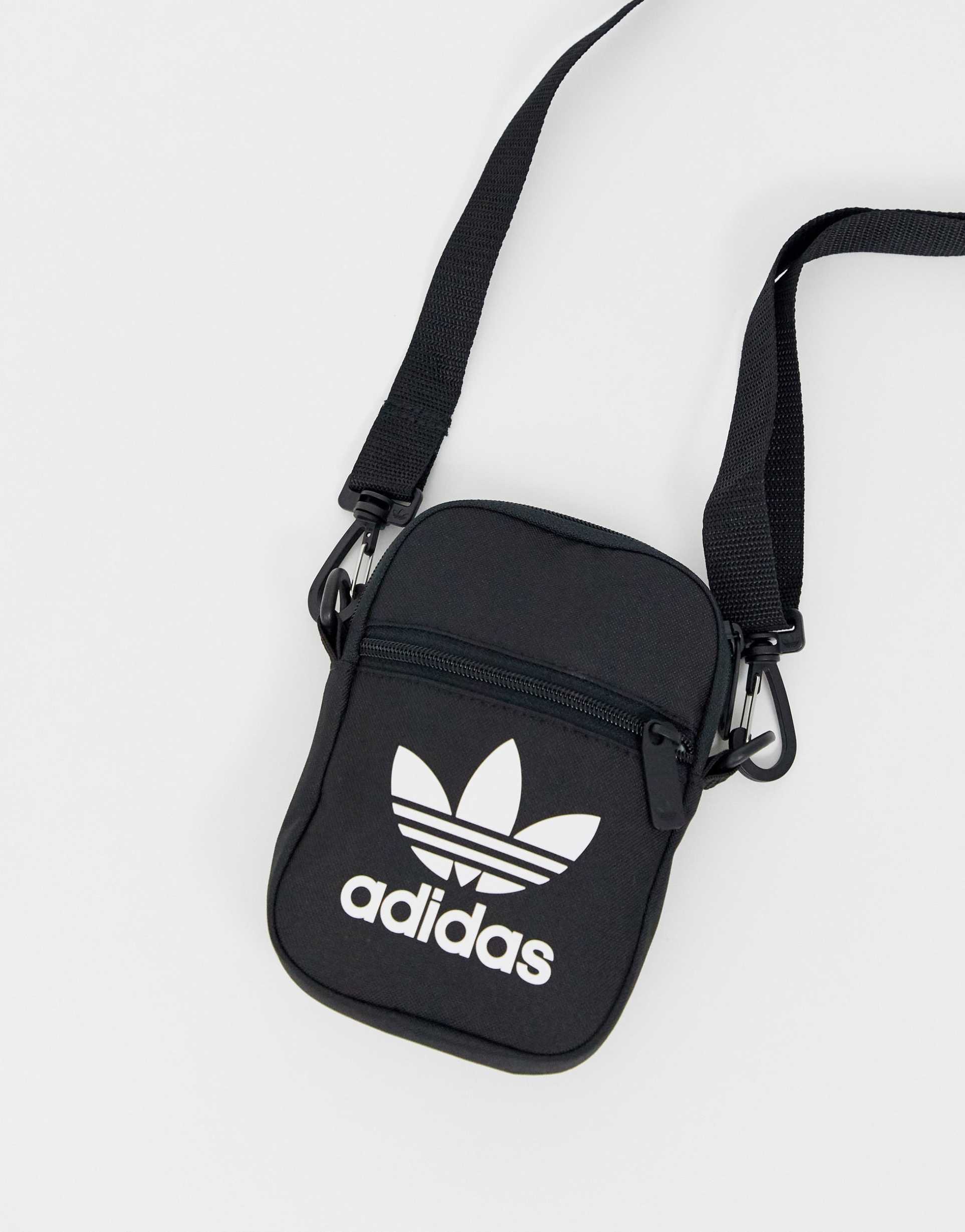 Сумка adidas Originals через плечо