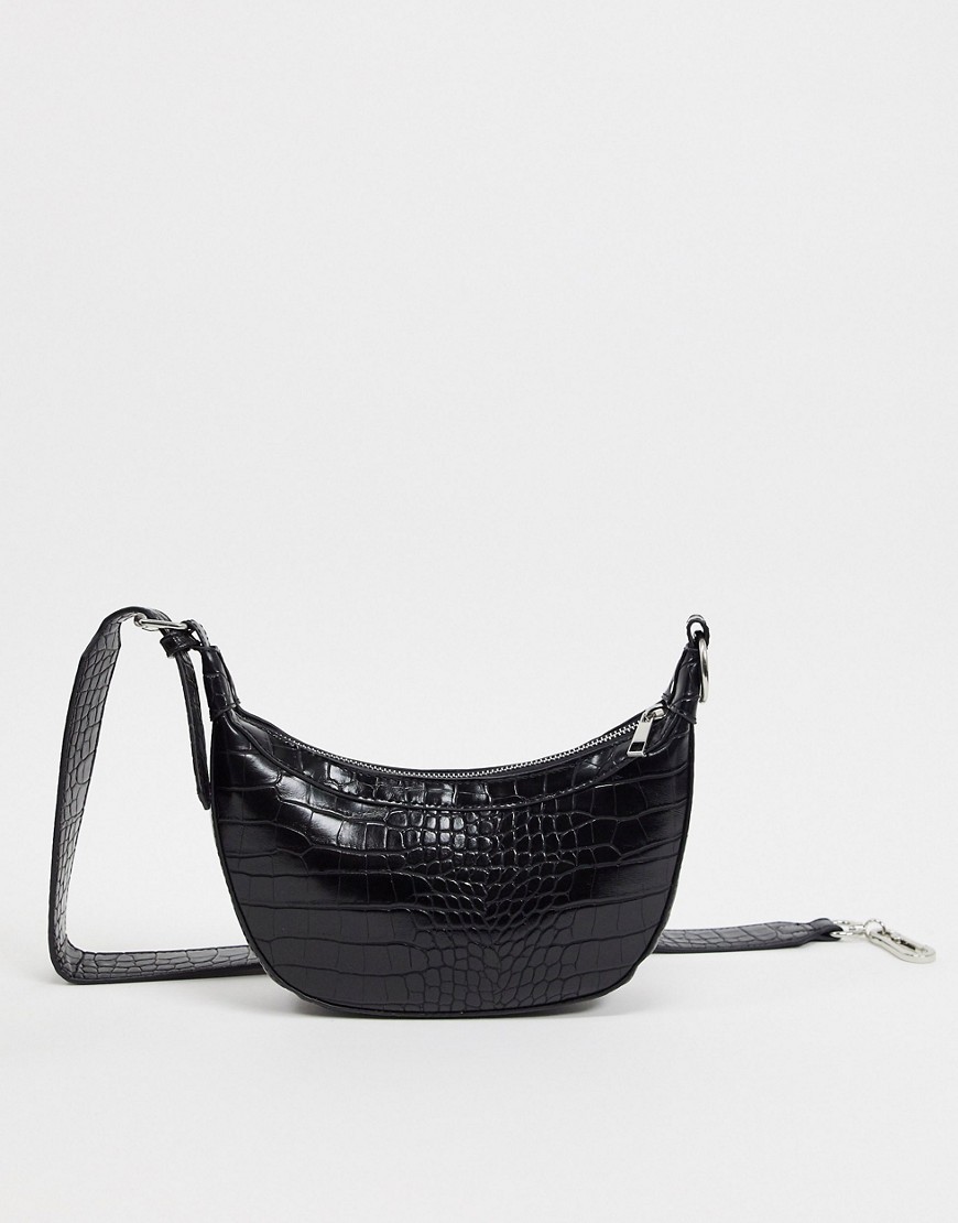 фото Черная сумка на плечо с эффектом крокодиловой кожи bershka-черный