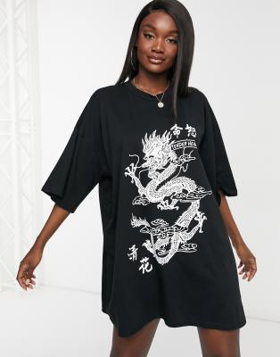 фото Черное платье-футболка в стиле oversized с принтом дракона asos design-черный