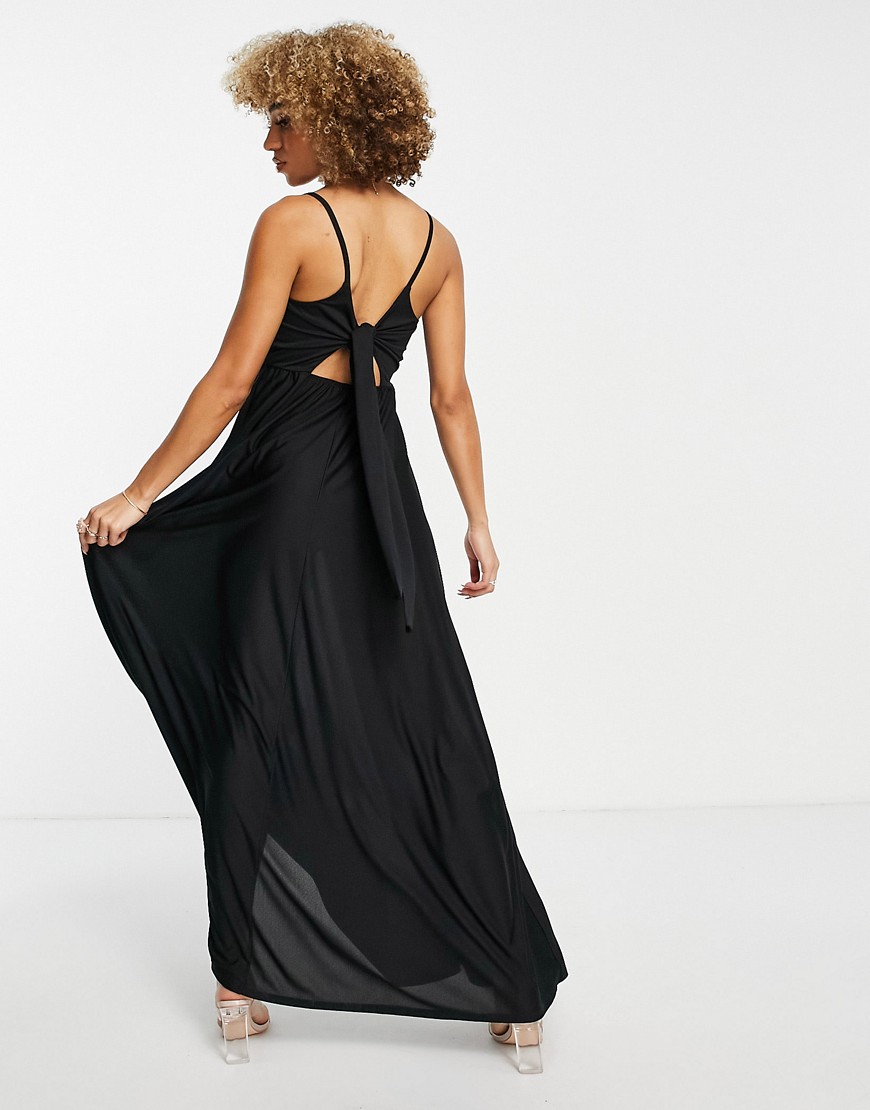 Черное платье макси на запахе с завязкой на спине ASOS DESIGN-Черный цвет