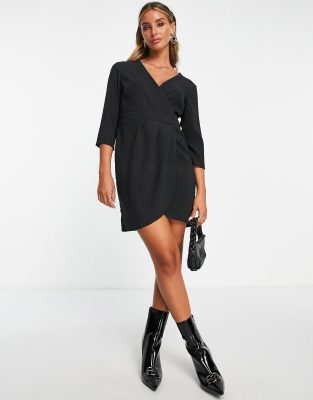 Маленькие черные платья Черное платье мини с юбкой с запахом ASOS DESIGN-Черный