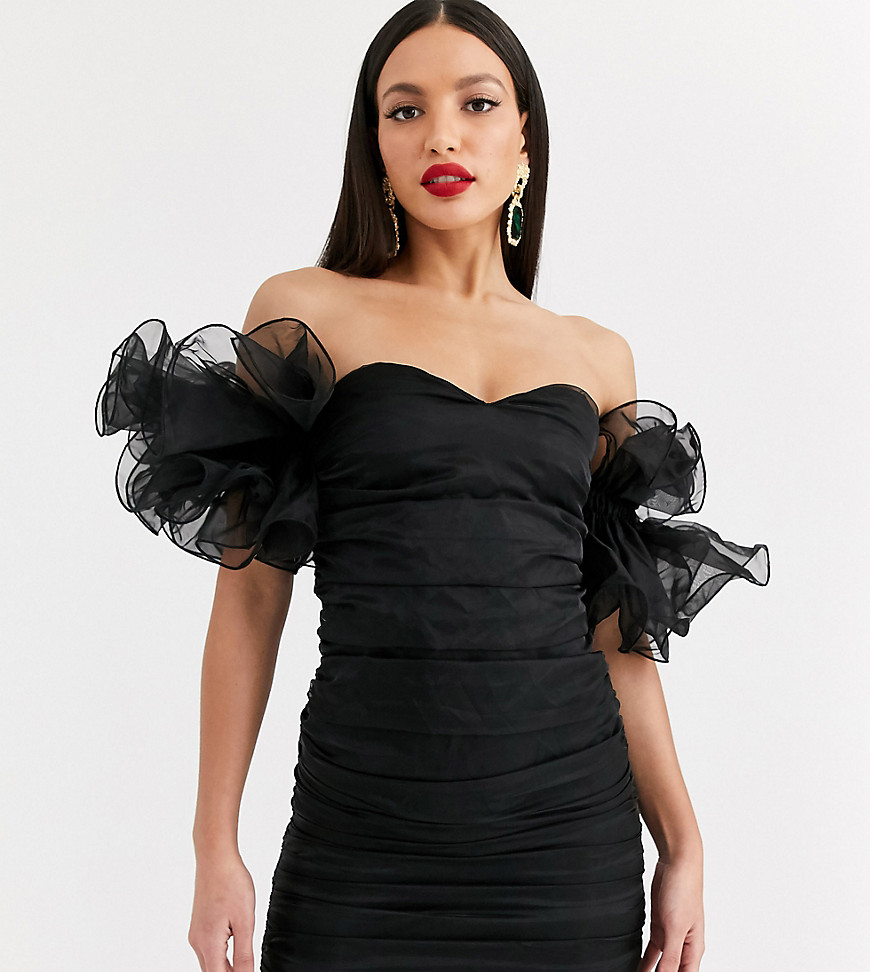 фото Черное платье мини со сборками на рукавах и открытыми плечами club l london tall-черный