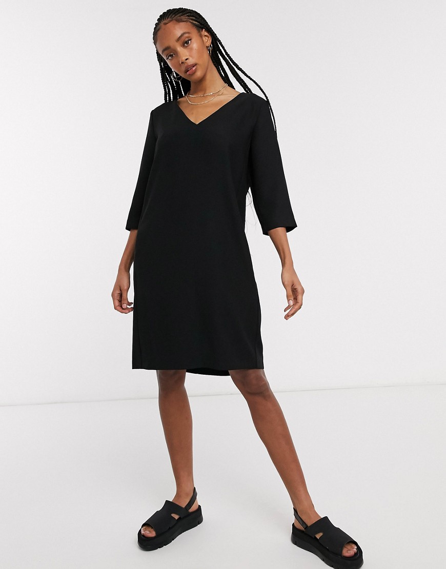 фото Черное платье-туника мини с рукавами 3/4 selected-черный