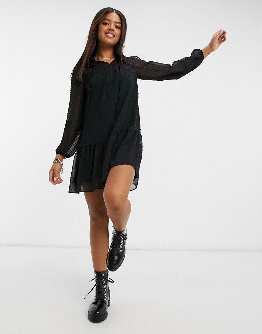 Черное шифоновое свободное платье мини с оборками на воротнике New Look-Черный