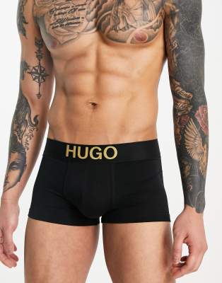 фото Черные боксеры-брифы с золотистым логотипом hugo-черный hugo bodywear