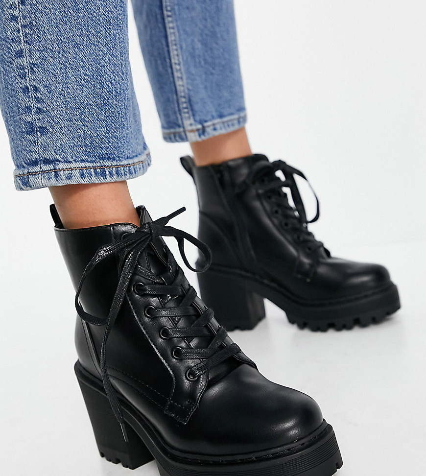 фото Черные ботинки на массивной подошве со шнуровкой для широкой стопы public desire levels-черный цвет public desire wide fit