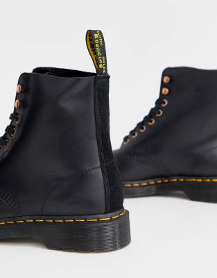 dr martens boots