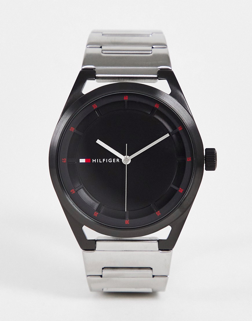 фото Черные часы с серебристым металлическим браслетом tommy hilfiger collin-серебристый