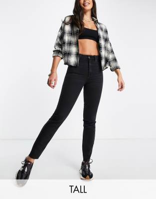 Темные джинсы Черные джинсы с прямыми штанинами Vero Moda Tall Brenda-Черный цвет