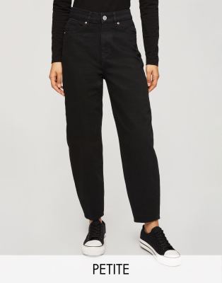   Asos Черные джинсы в винтажном стиле Miss Selfridge Petite-Черный цвет