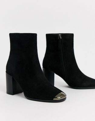 фото Черные ковбойские ботинки с металлической отделкой glamorous-черный