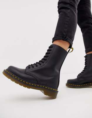 фото Черные кожаные ботильоны с люверсами dr martens 1490 - 10 пар люверсов-черный