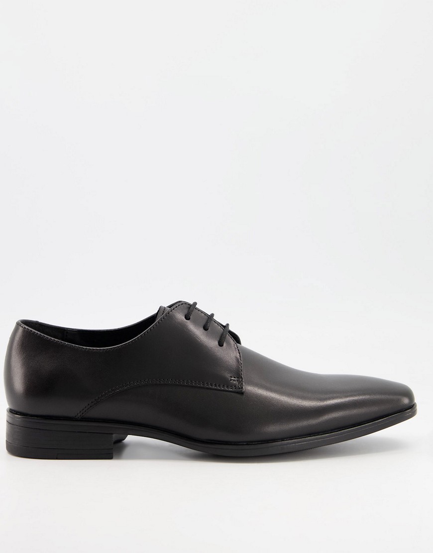 фото Черные кожаные туфли дерби office micro-черный цвет