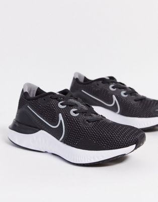 Черные кроссовки Nike Renew Run | Adefra
