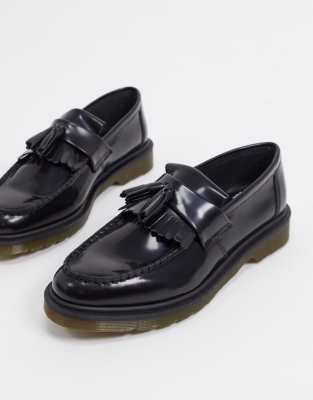 Строгие туфли  Asos Черные лоферы с кисточками Dr Martens Adrian-Черный цвет