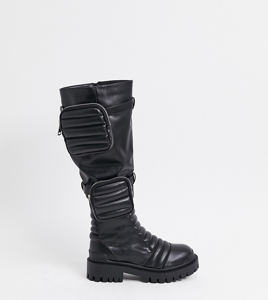 фото Черные массивные ботинки до колен с сумочками public desire wide fit tayla-черный цвет