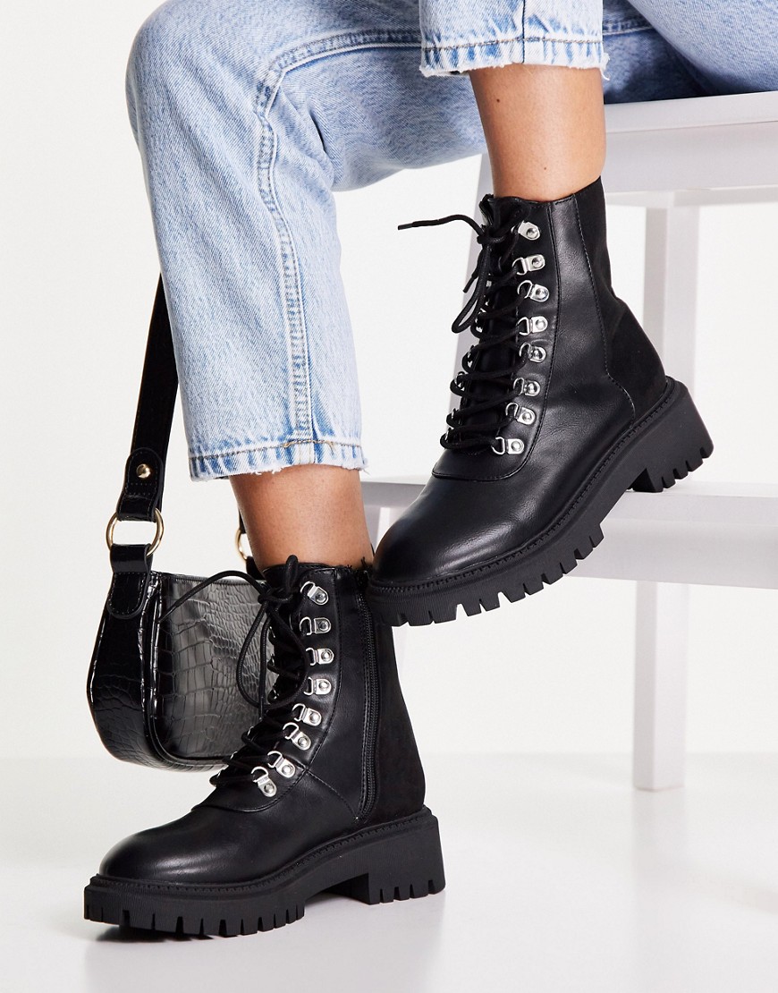 Черные походные ботинки на толстой подошве -Черный цвет London Rebel11828213 – цена 3690 ₽ в интернет-магазине ASOS