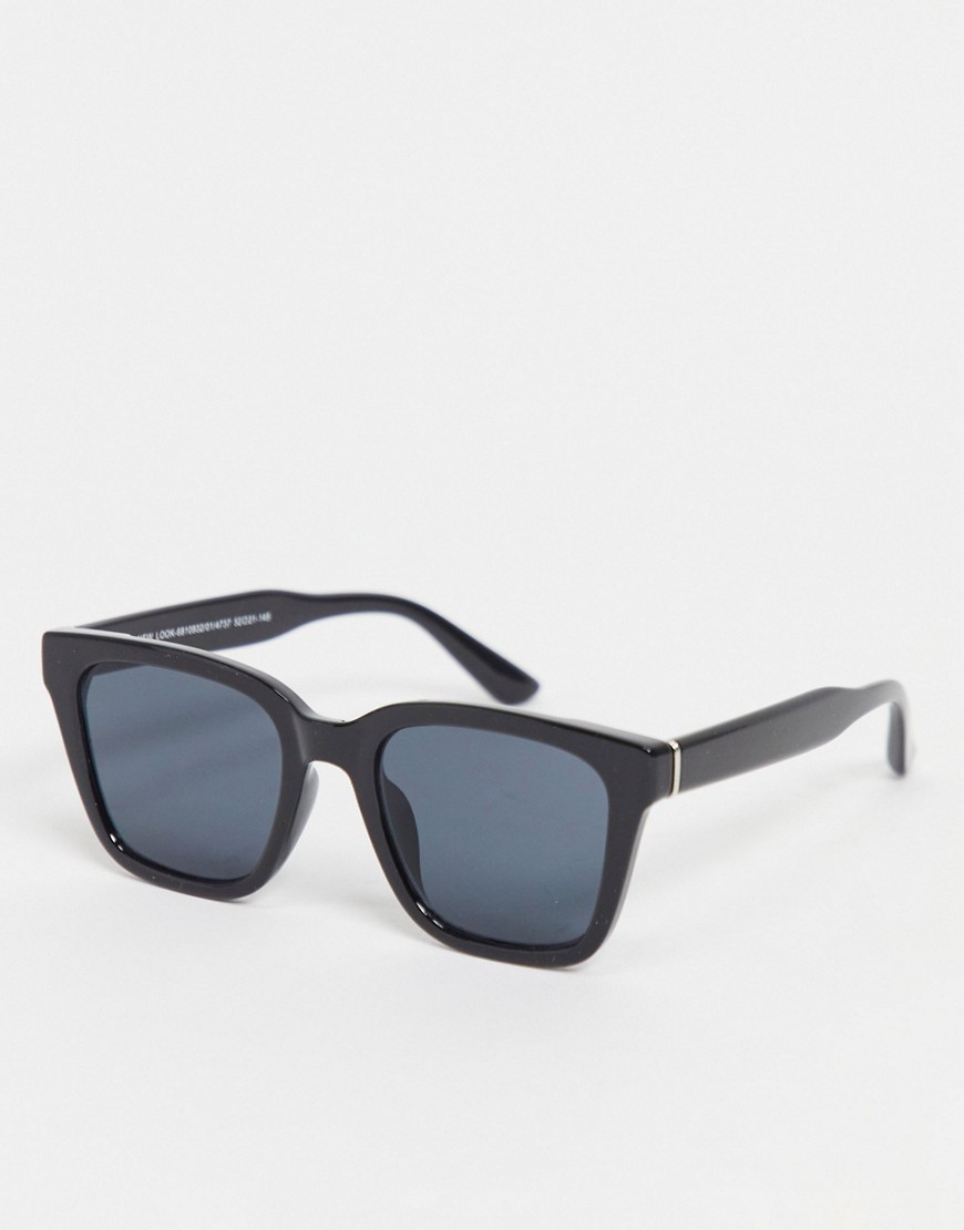 фото Черные солнцезащитные очки в крупной d-образной оправе new look-черный