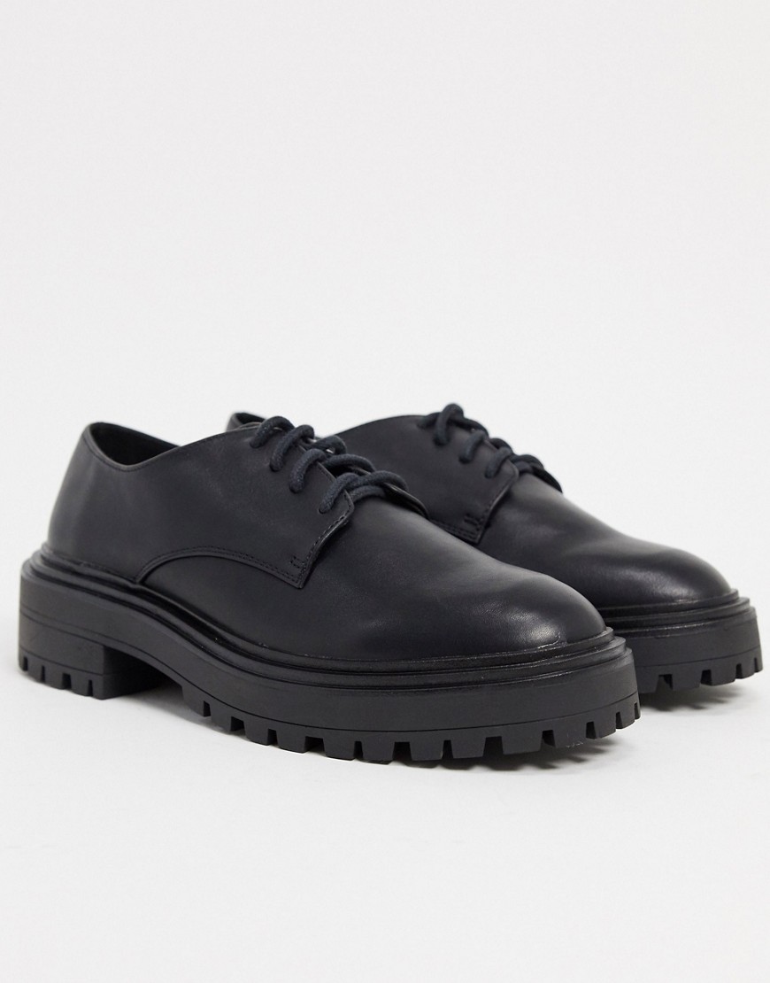 фото Черные туфли на массивной подошве со шнуровкой asos design-черный