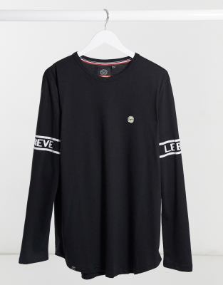 Одежда в стиле casual  Asos Черный домашний лонгслив с принтом на рукавах Le Breve