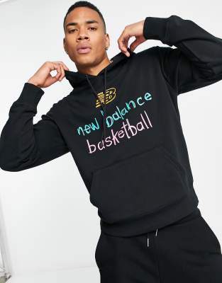 фото Черный худи с принтом на спине new balance basketball-черный цвет