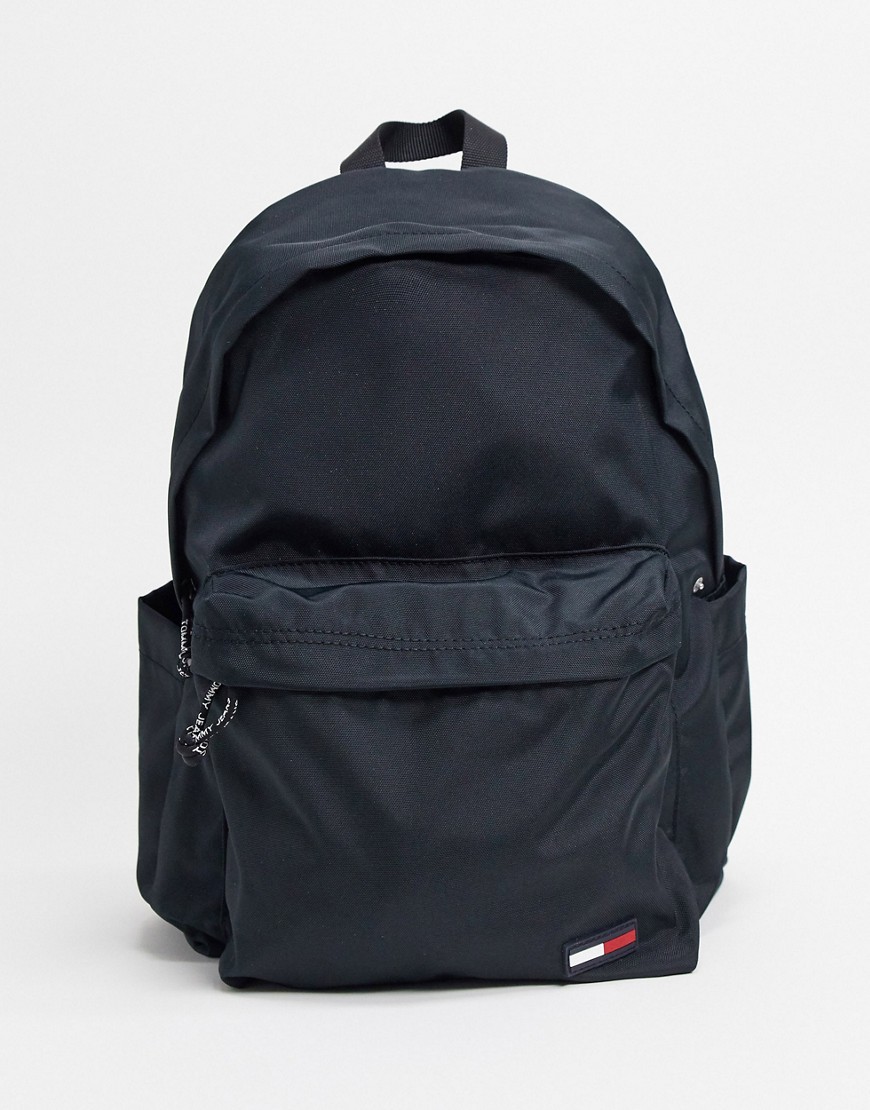 фото Черный рюкзак с маленьким логотипом tommy jeans