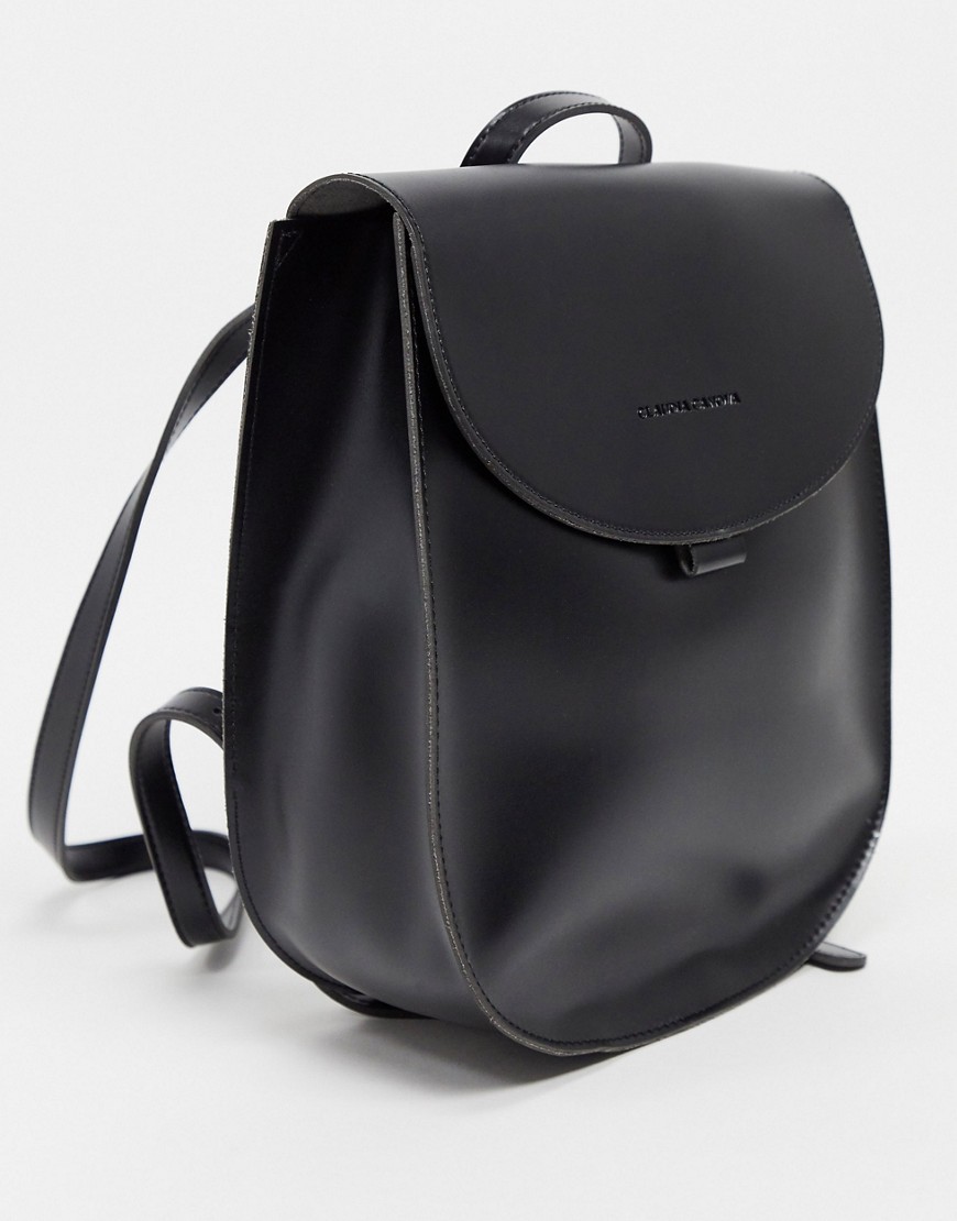 фото Черный рюкзак с закругленными углами claudia canova