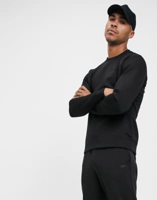 фото Черный свитшот boss athleisure