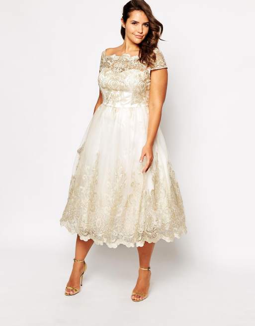 Chi Chi London – Hochwertiges Spitzen-Ballkleid mit Flügelärmeln in großer Größe, 4 von 4