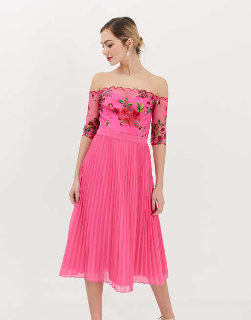 Fuchsia pleated hotsell chiffon midi dress