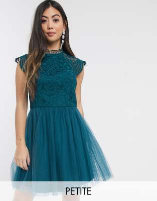 emerald green tulle dress