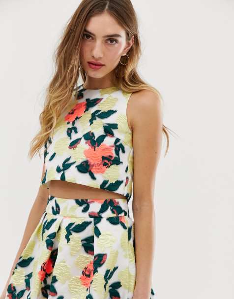 Chi Chi London shell top in bright jacquard