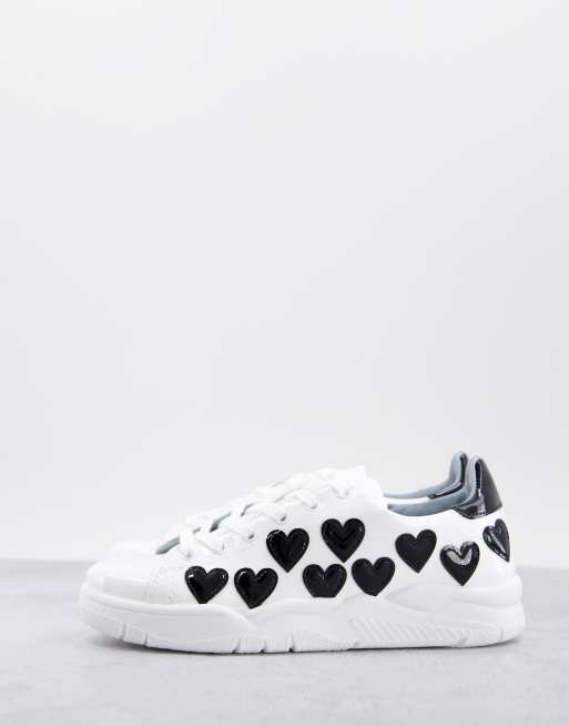 Chiara Ferragni Roger logo sneakers in white and black