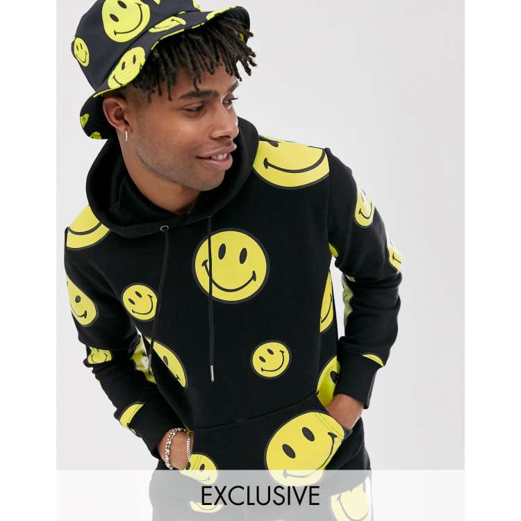 Chinatown Market Smiley All Over hooded sweat in black