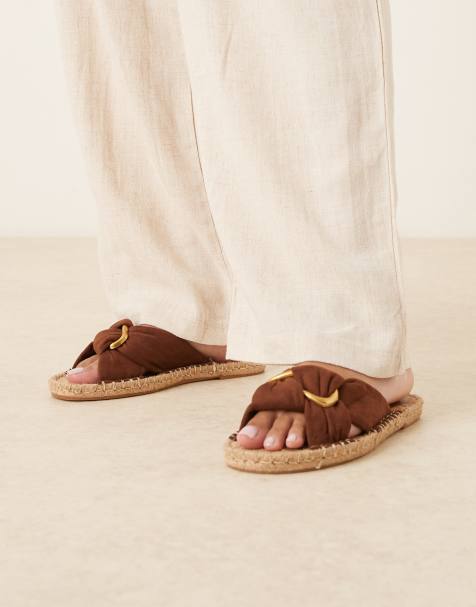Chinelas marrón chocolate estilo alpargatas con diseño anudado Jade de ASOS DESIGN - view 1
