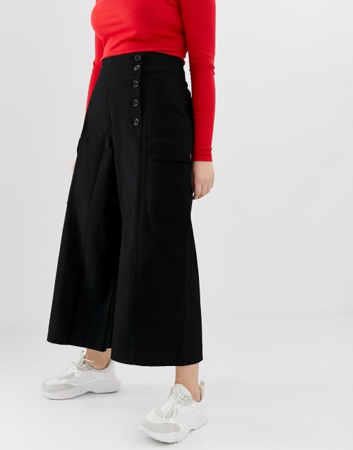 Chinobukser med vide ben og lommer fra ASOS DESIGN Curve, 4 af 4