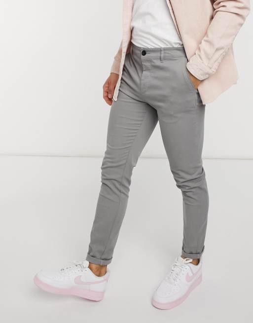 Párrafo salir Representar Chinos ajustados en color gris claro de ASOS DESIGN | ASOS