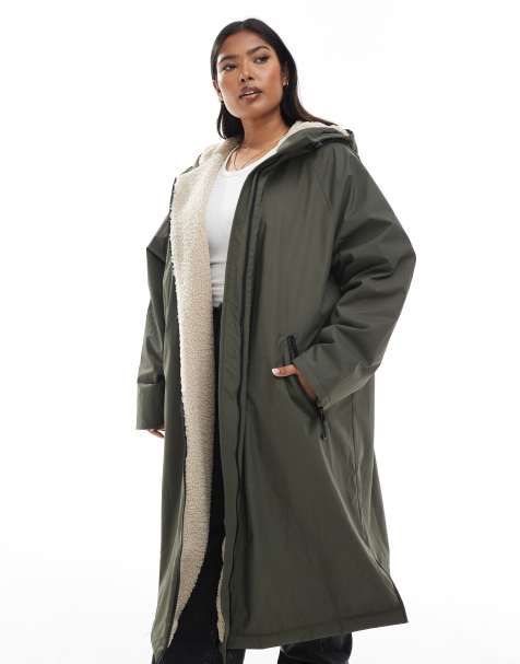 Chubasquero largo verde oliva con forro afelpado de ASOS DESIGN Curve - view 1