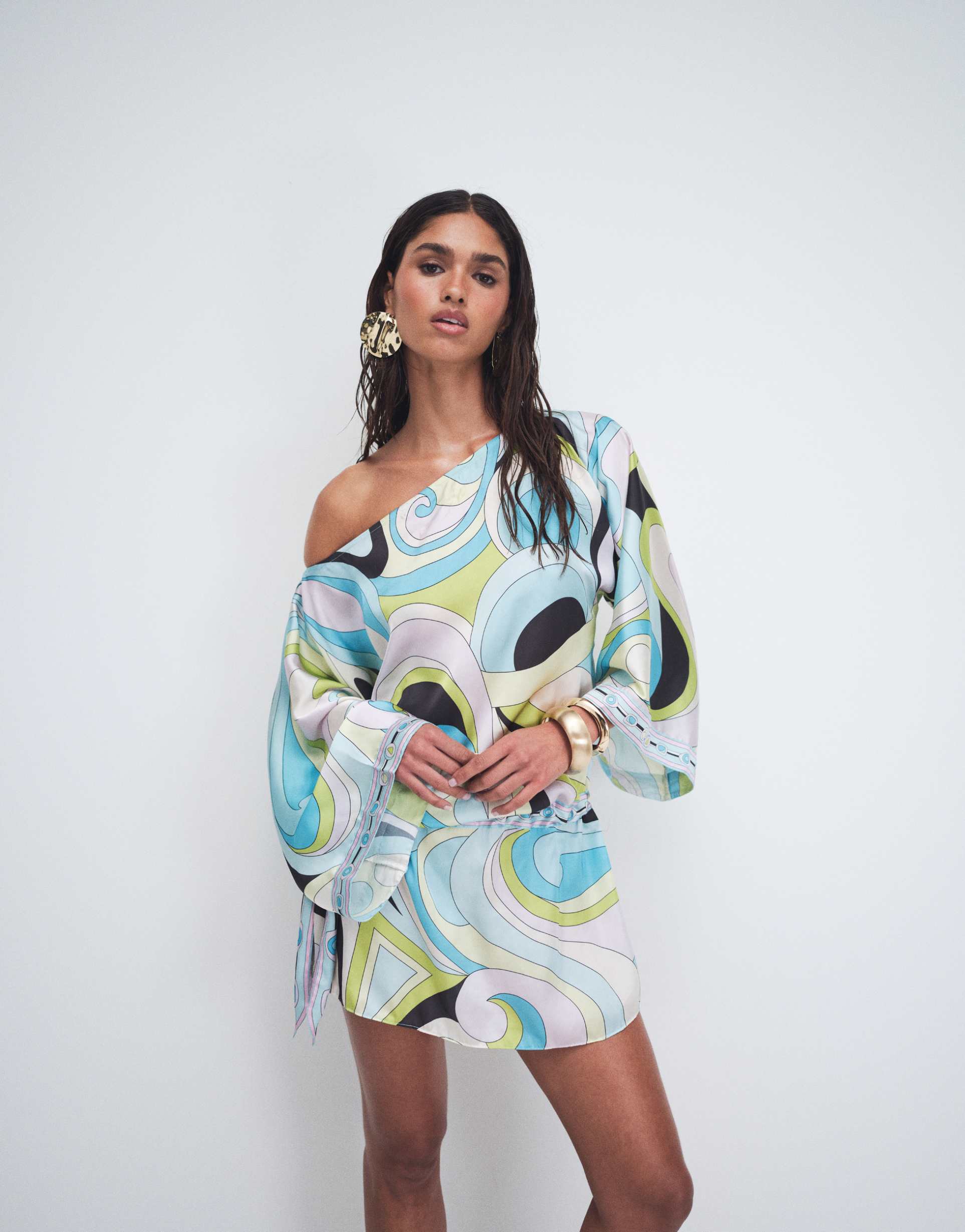 cin cin colada off the shoulder mini dress in mars blue