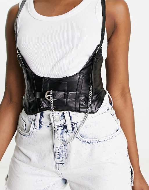 Cinturón corsetero negro con detalle de cadena de Madein.