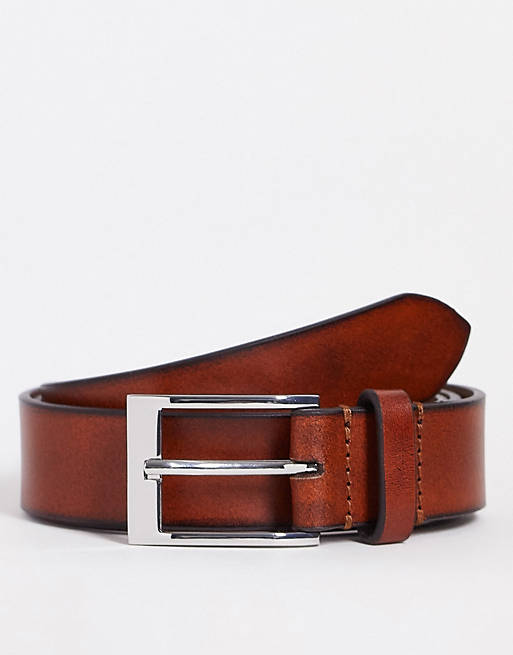 Hombre Cinturones | Cinturón marrón estrecho con ribetes bruñidos de cuero de ASOS DESIGN - KG28184