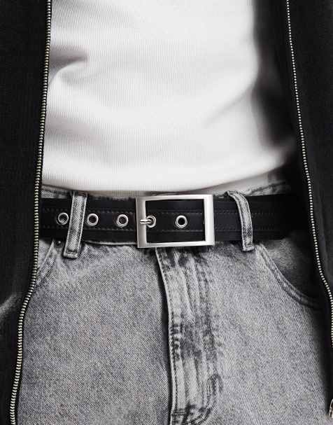 Cinturón negro de cuero sintético con detalle de pespuntes y hebilla plateada rectangular de ASOS DESIGN - view 1