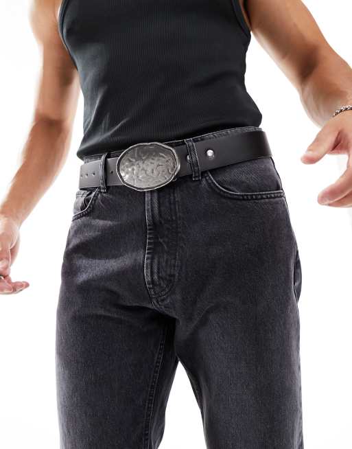 Cinturón negro de cuero sintético con hebilla llamativa de estilo wéstern de ASOS DESIGN, 4 de 4