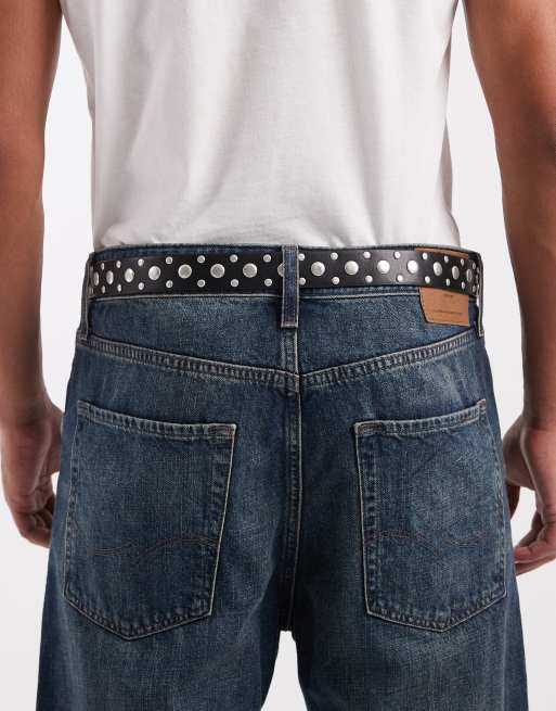 Cinturón negro de cuero sintético con tachuelas pulidas de ASOS DESIGN, 3 de 3