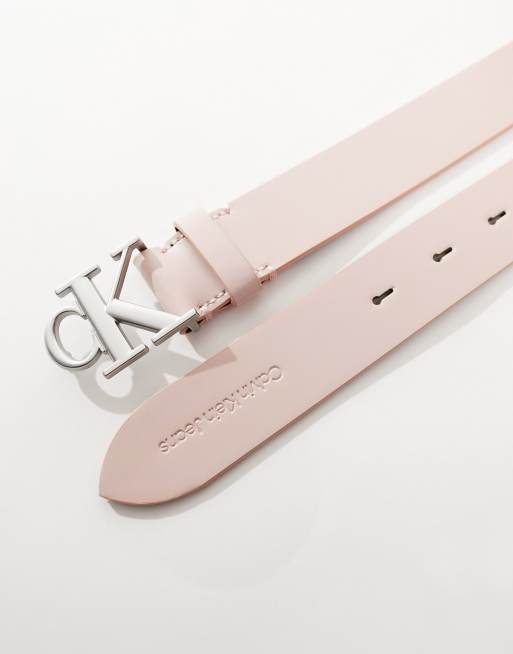 Cinturón rosa claro de 30 mm con monograma de cuero de Calvin Klein, 2 de 4