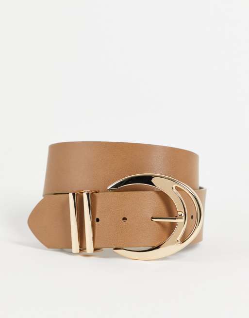Cinturón tostado con herrajes dorados minimalistas de Glamorous