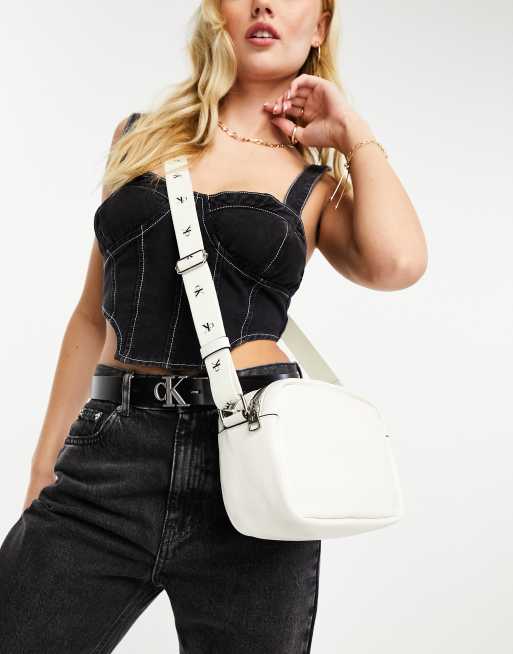 CK Jeans - Sac bandoulière à fermeture éclair - Ivoire