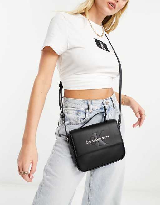 Calvin klein shop boxy crossbody