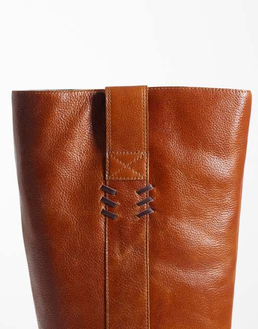 Clarks Digby Ranch boots in tan leather, 3 of 4