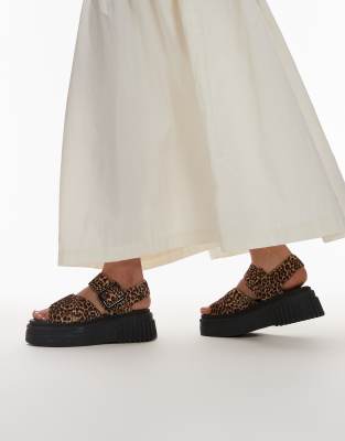 Clarks - Evamar Wish - Sandale mit Leopardenmuster-Schwarz